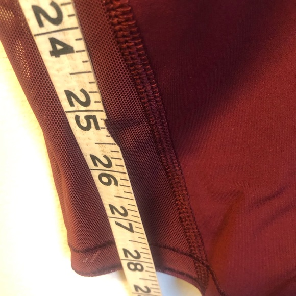 Lululemon athletica Capri leggings | Size 10 - Picture 9 of 11